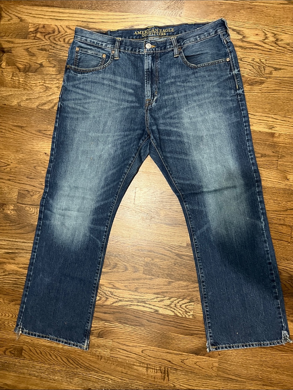 American Eagle Outfitters Men’s Relaxed Jeans - Faded Blue Wash